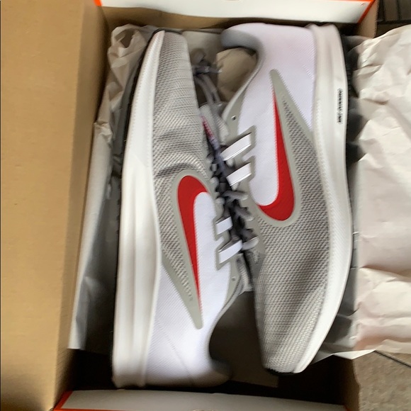 NIKE DOWNSHIFTER 9 4E men’s wide running shoes - Picture 3 of 16